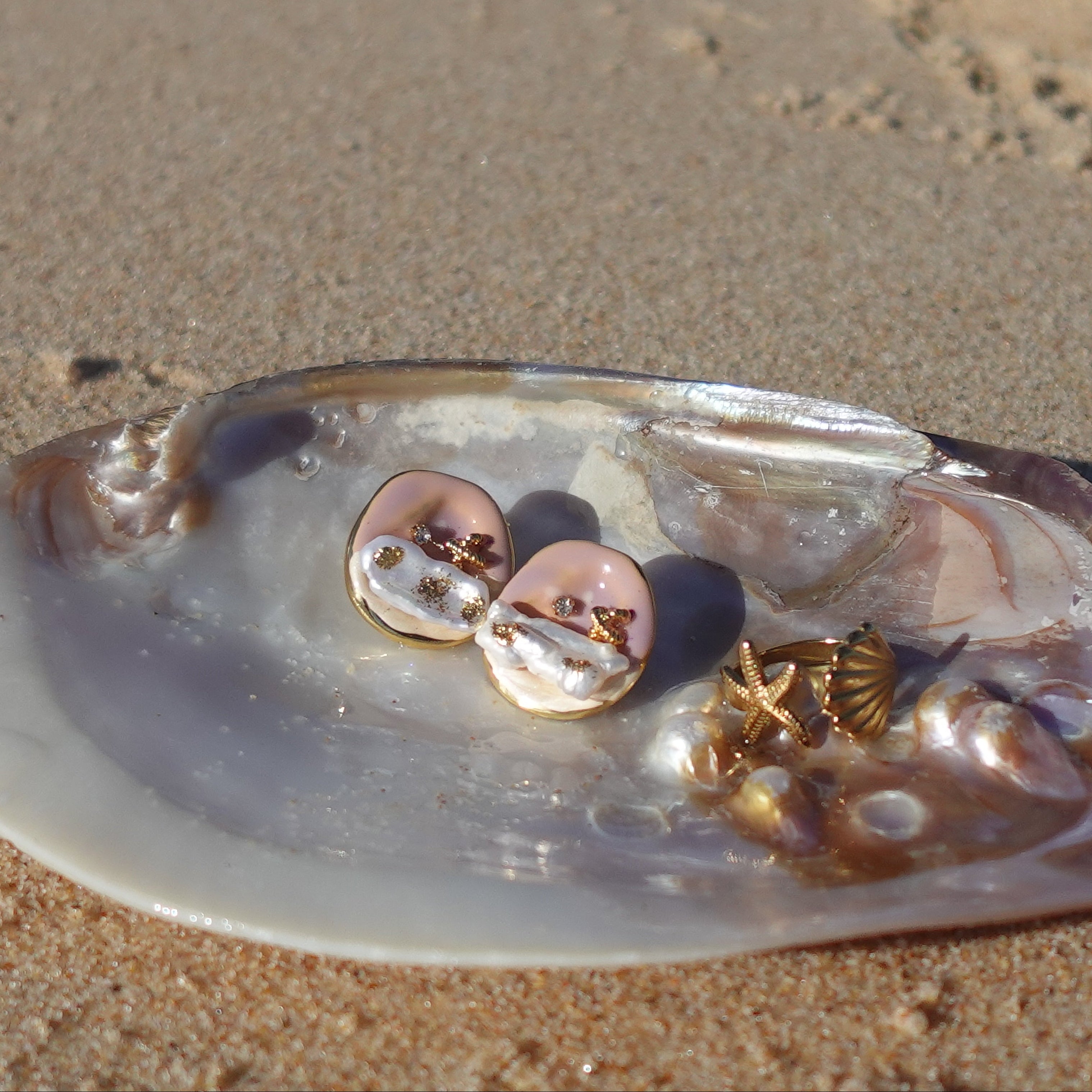 Rosy Moon Earrings (Pink)